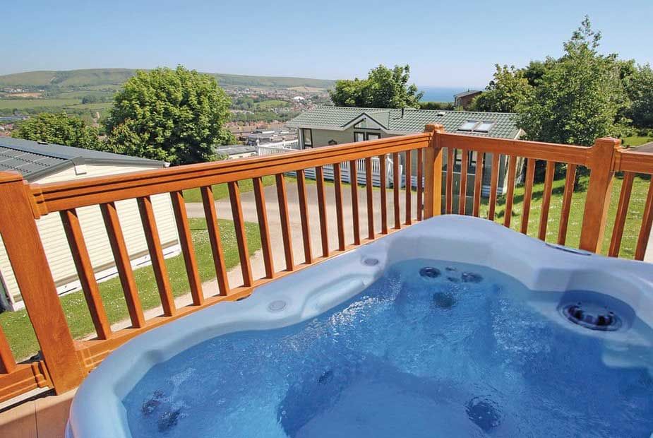 6 Luxury Lodges in Bournemouth with Hot Tubs (From £70 Per Night)