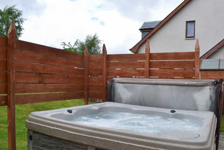 9 Luxury Lodges in Aviemore with Hot Tubs (From £58 Per Night)