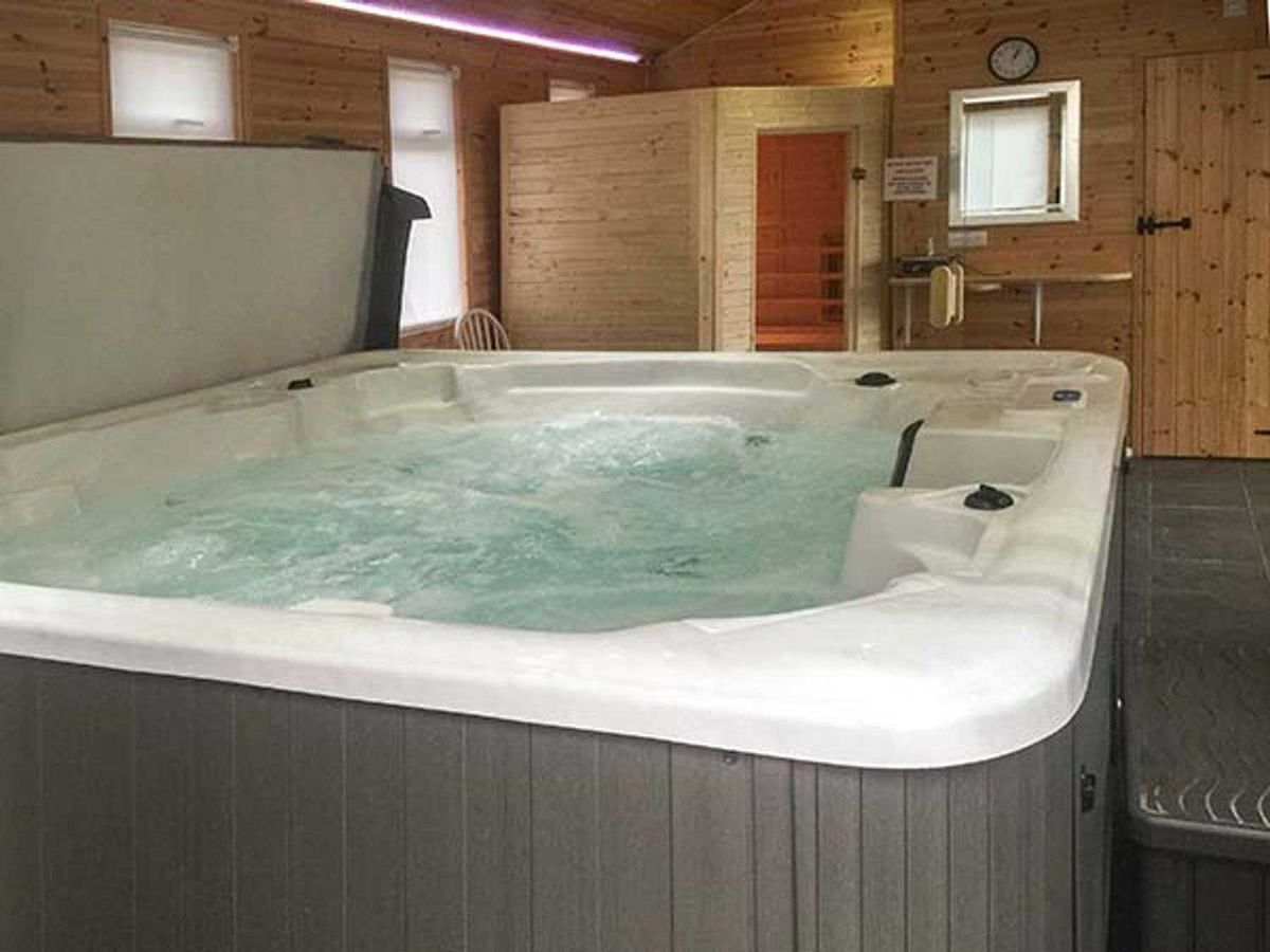 3 Luxury Lodges in Whitby with Hot Tubs (From £70 Per Night)