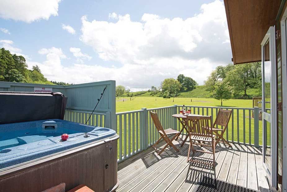 12 Luxury Lodges in Northumberland With Hot Tubs (from £60 per Night)