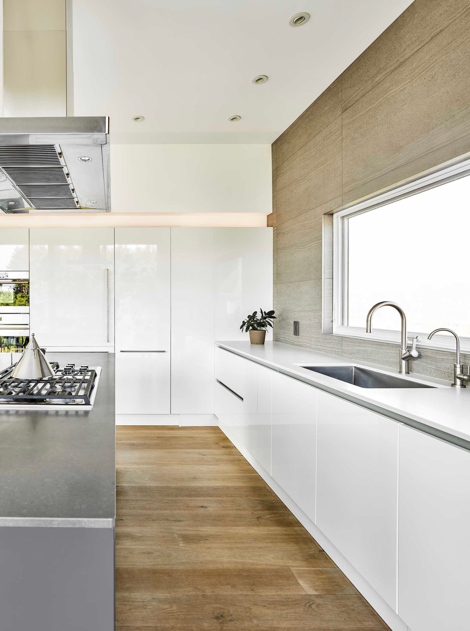 Meadow Wood House — Micacchi Architecture