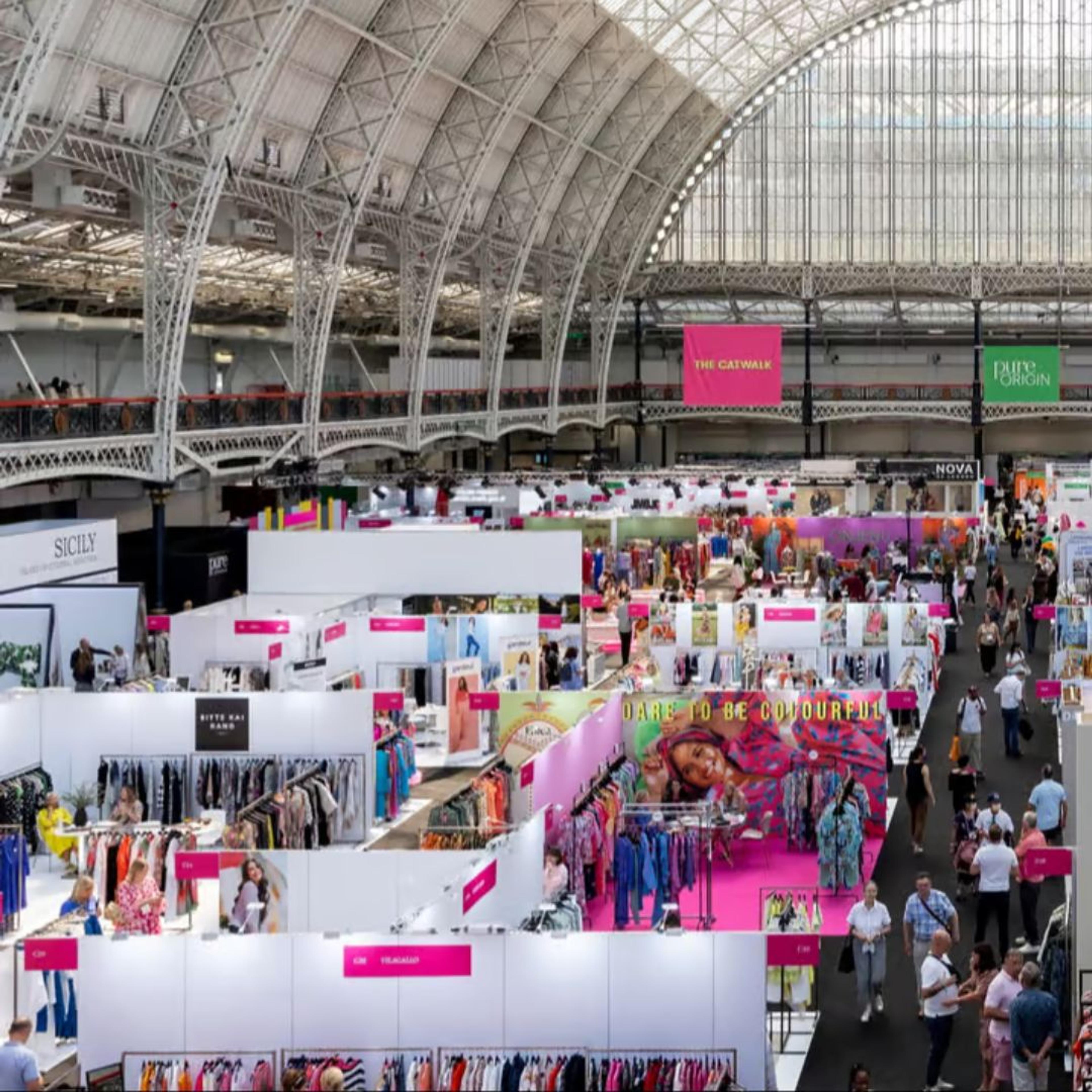 Fashion trade exhibition stands and booths 