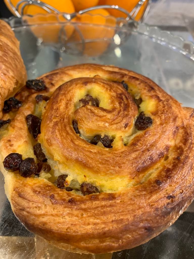 Croissant (Pain aux raisins)
