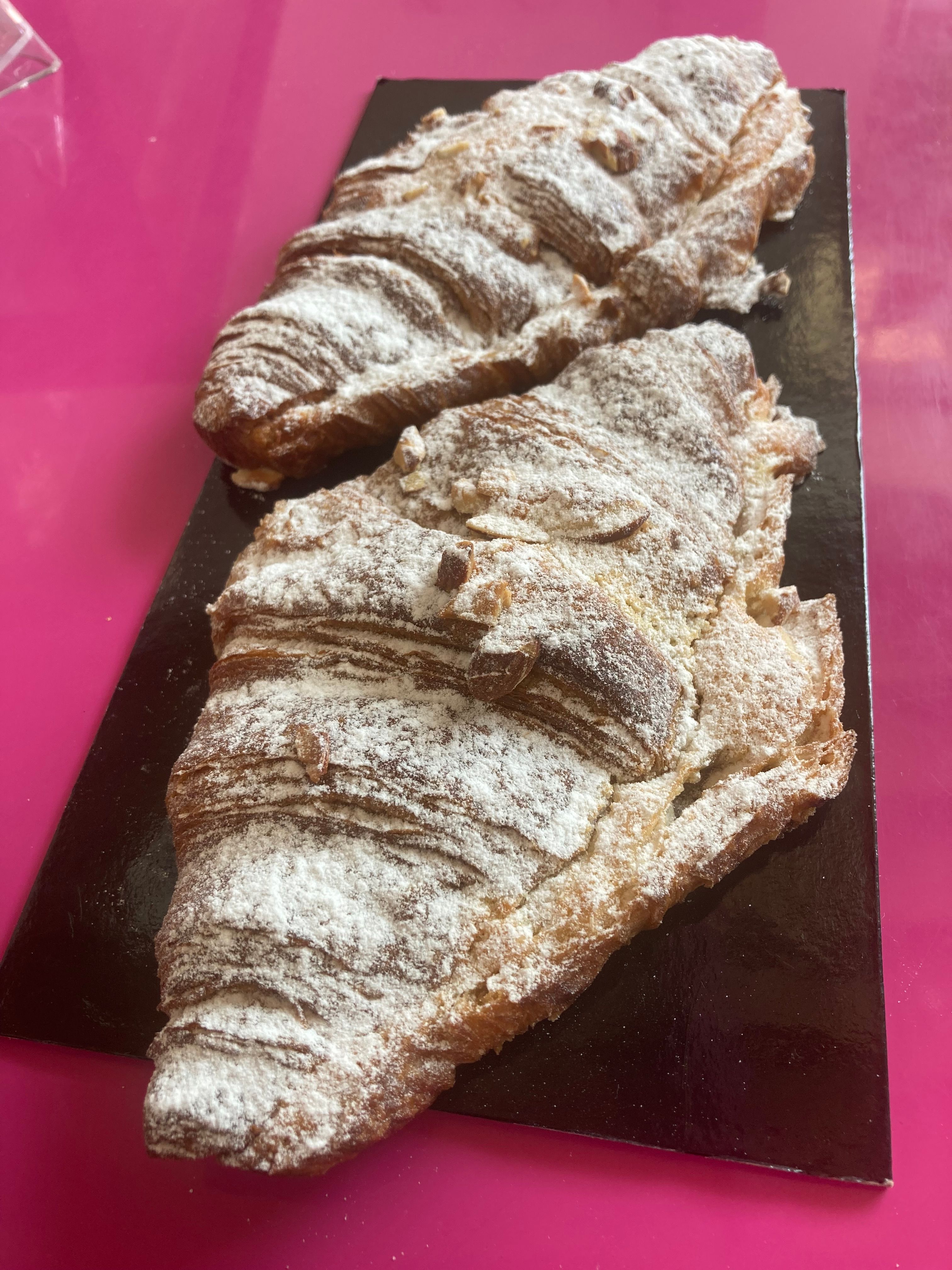 Croissant aux Amandes