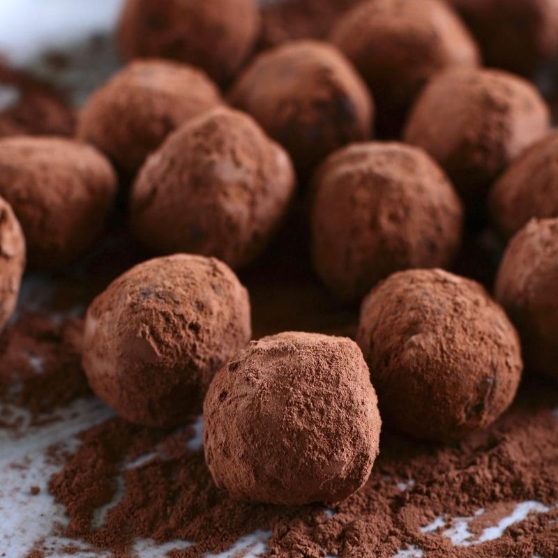 Truffles Vegan Dark chocolate and Tonka beans
