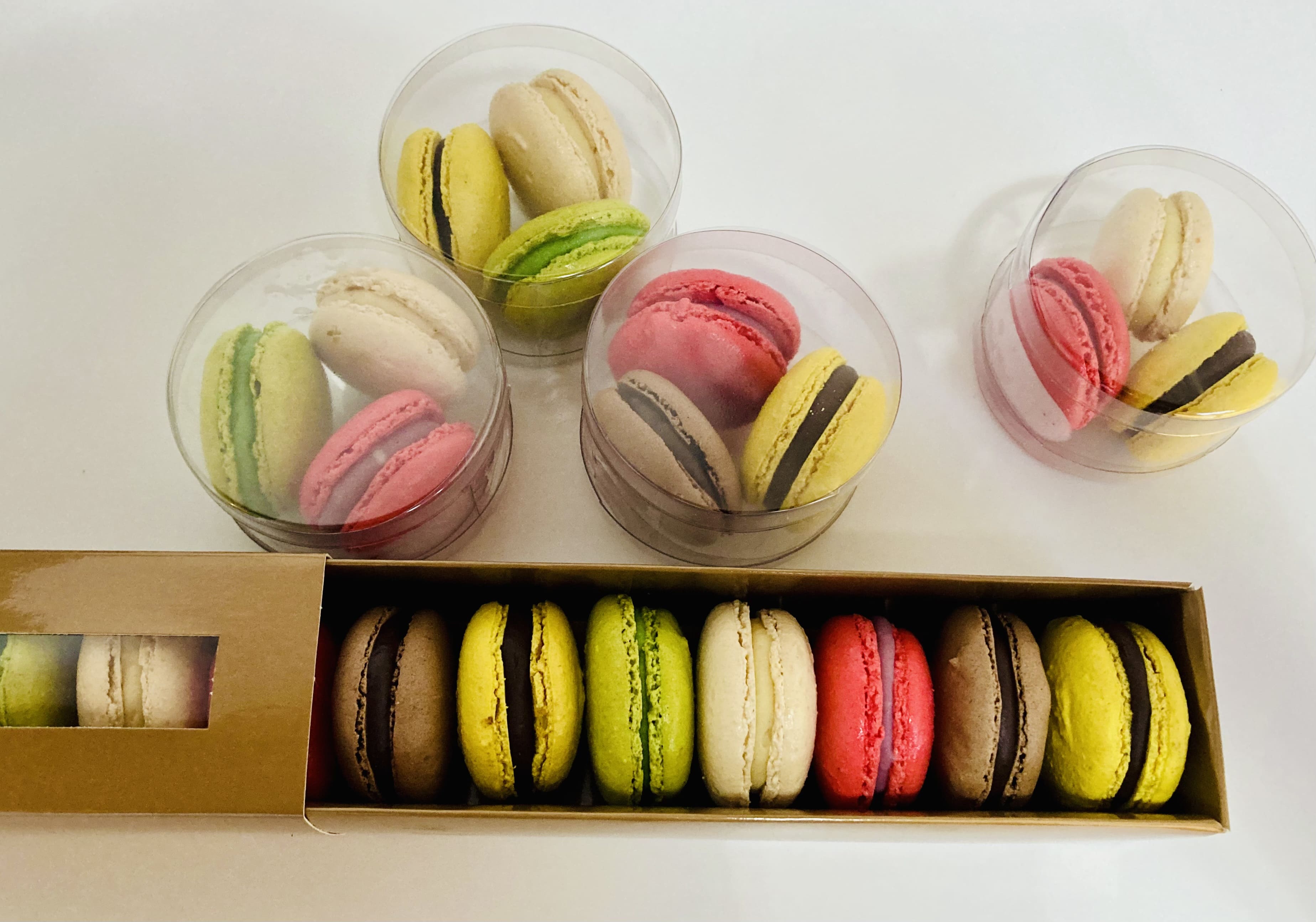 PARISIAN MACARONS