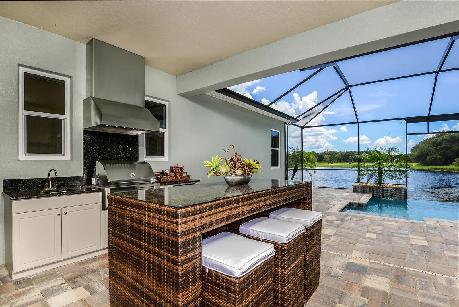 outdoor kitchen in greyhawk landing