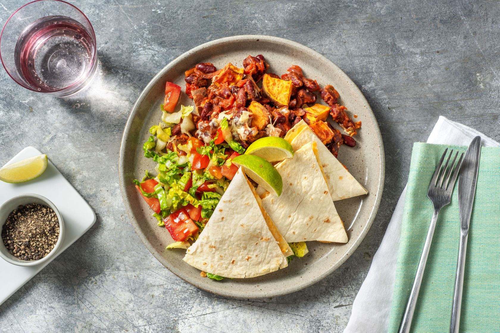 Quesadillas mit scharfem Gemüsechili