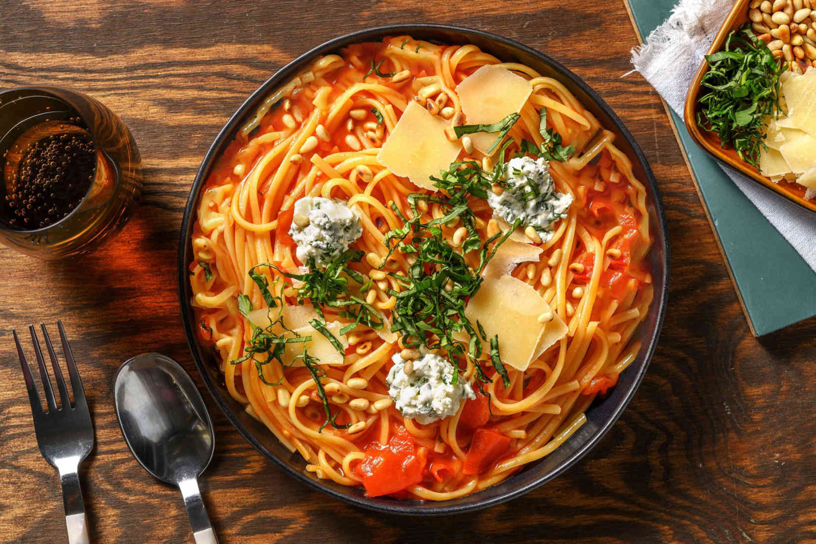 Würzige Spaghetti al PomodoroWürzige Spaghetti al Pomodoro