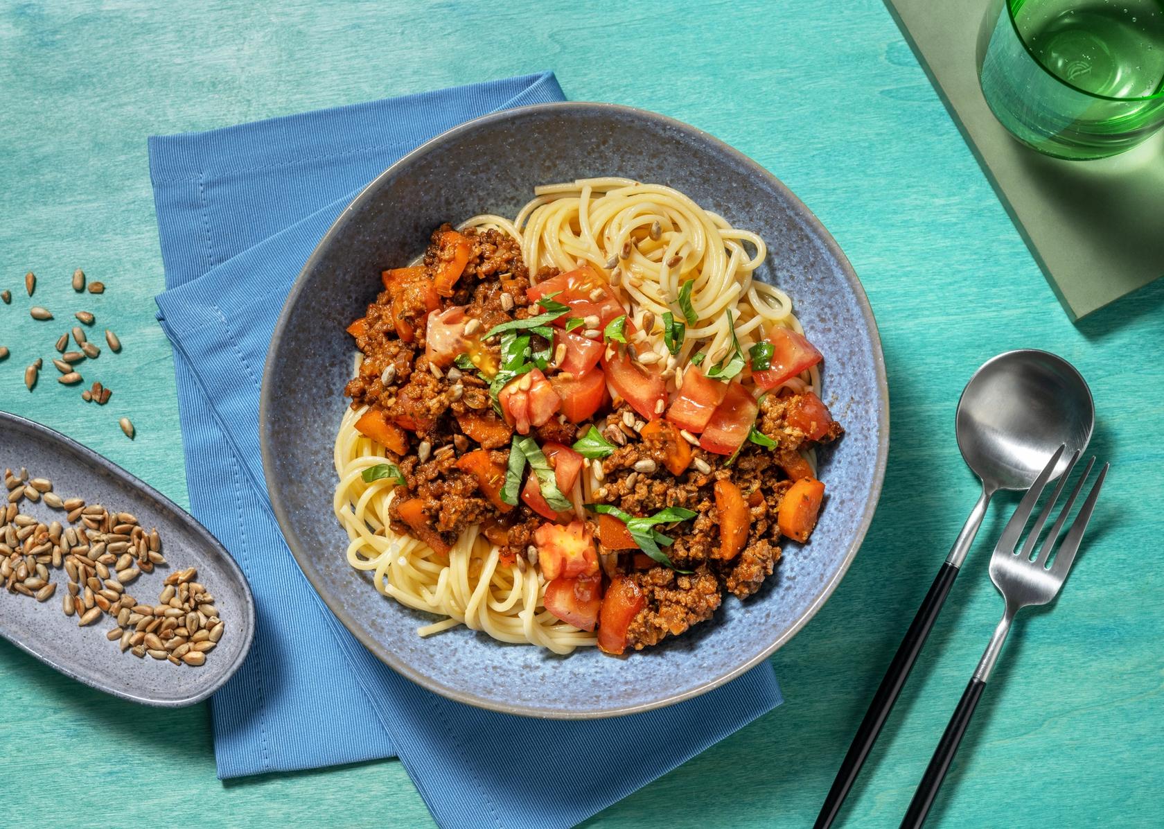 Vegane Spaghetti Bolognese mit Tofuhack