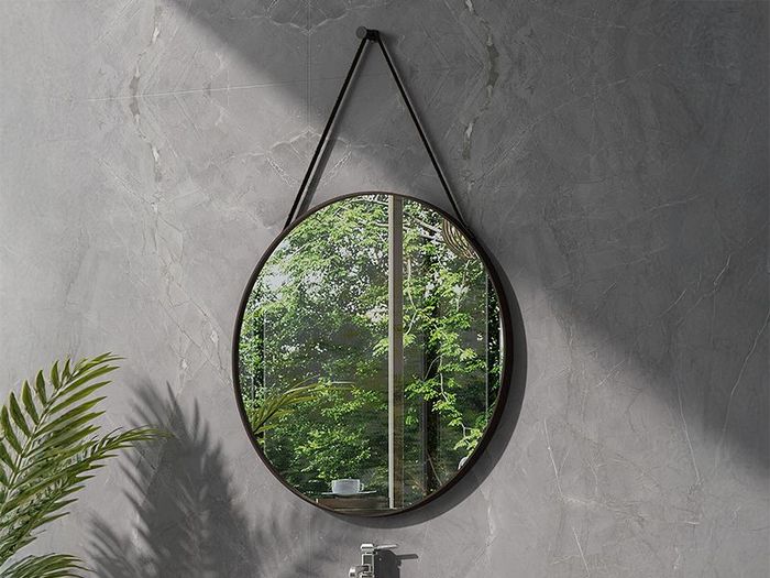 Framed Mirror — Round