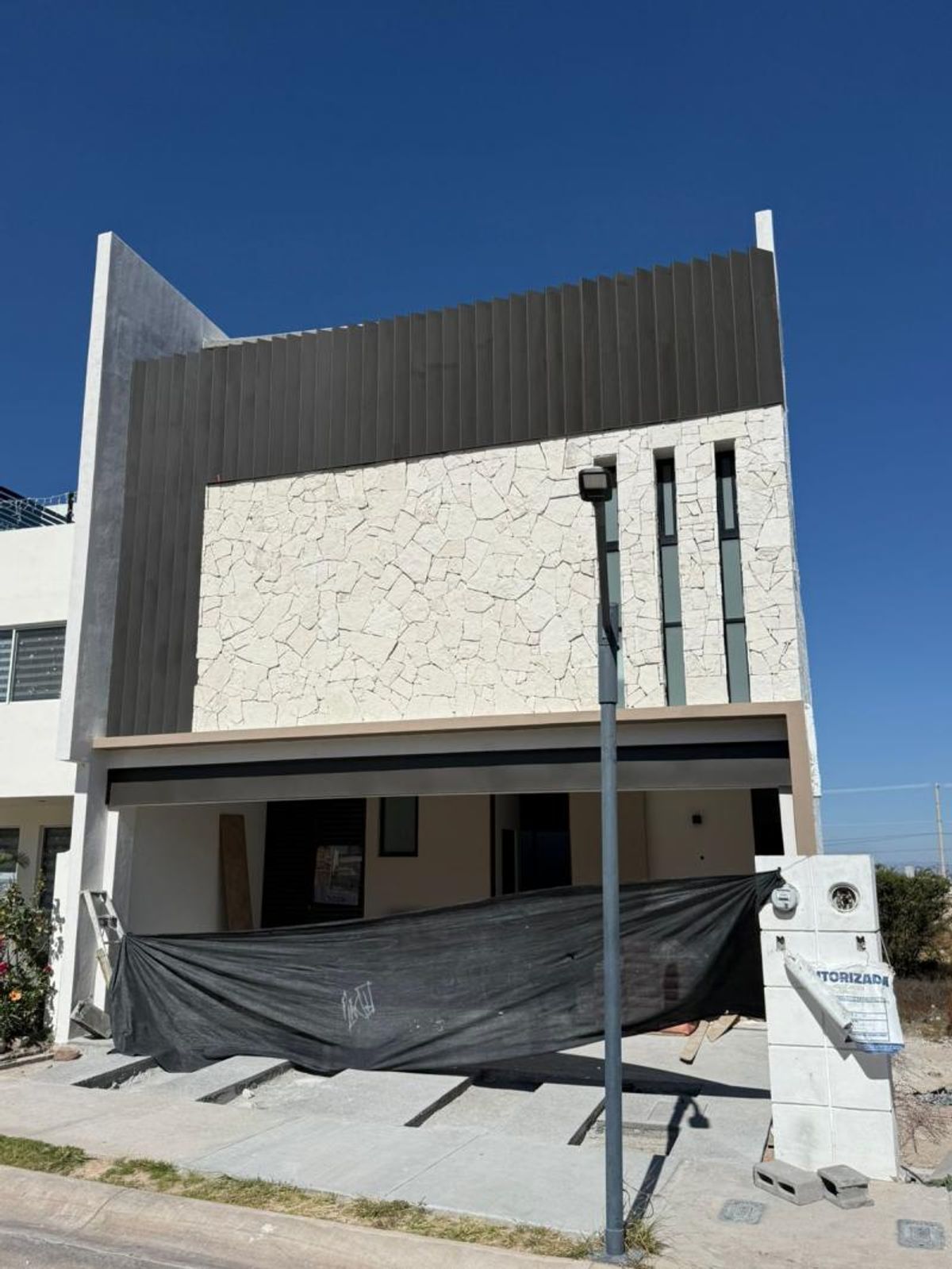 Fotografía de CASA EN VENTA EN GRAN PEÑON TERRAZAS