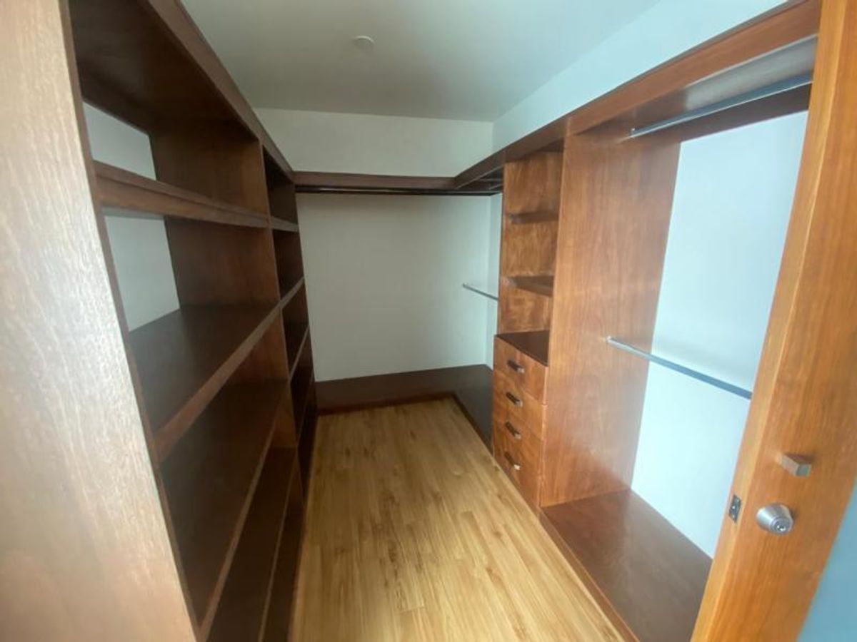 Fotografía de DEPARTAMENTO EN VENTA EN LA LOMA CLUB DE GOLF TORRE SONOMA