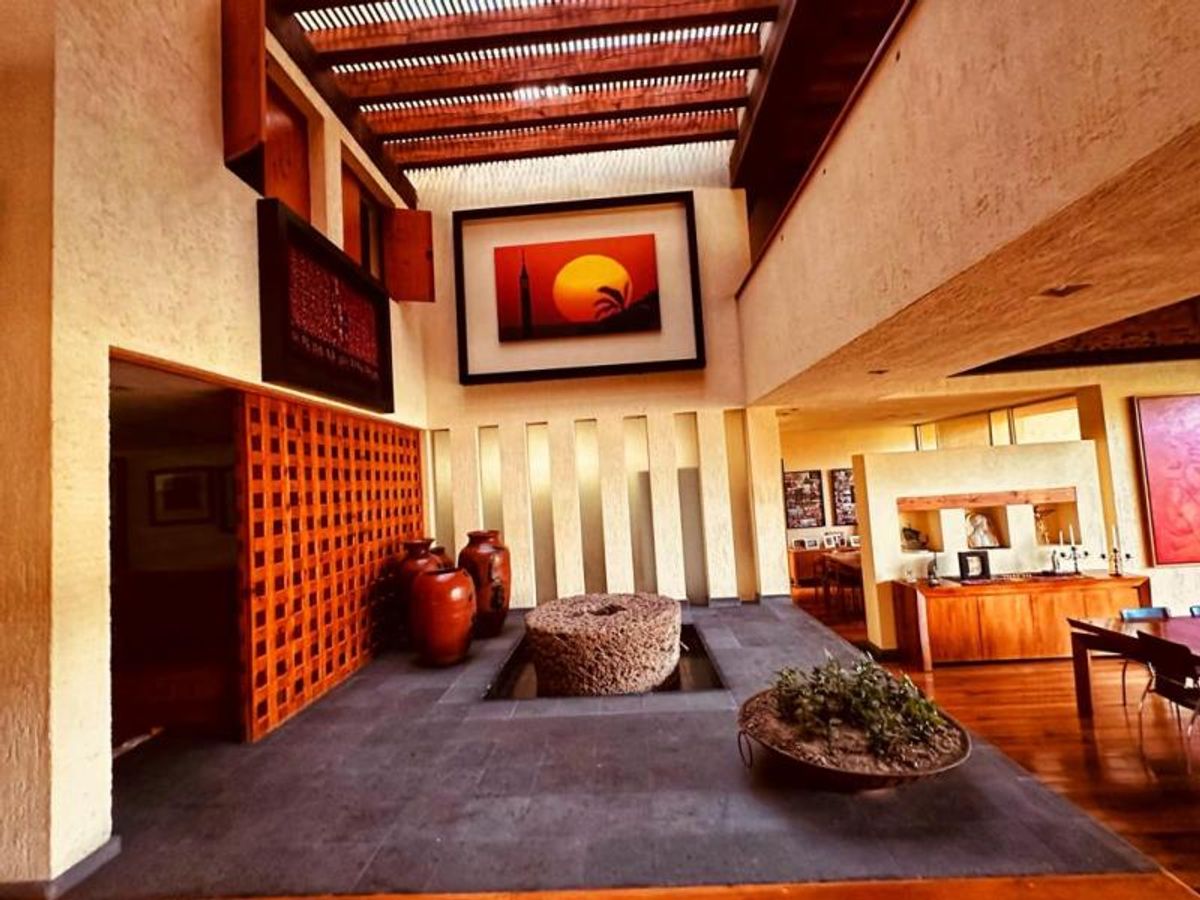 Fotografía de EXCELENTE CASA EN VENTA A UNA CUADRA DEL PARQUE DE MORALES