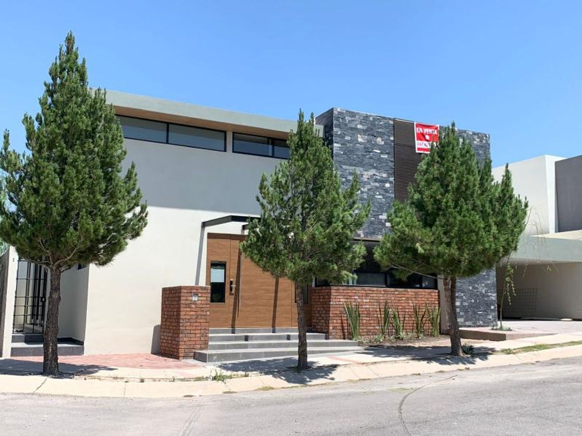 Fotografía de CASA EN VENTA EN LA LOMA CLUB DE GOLF