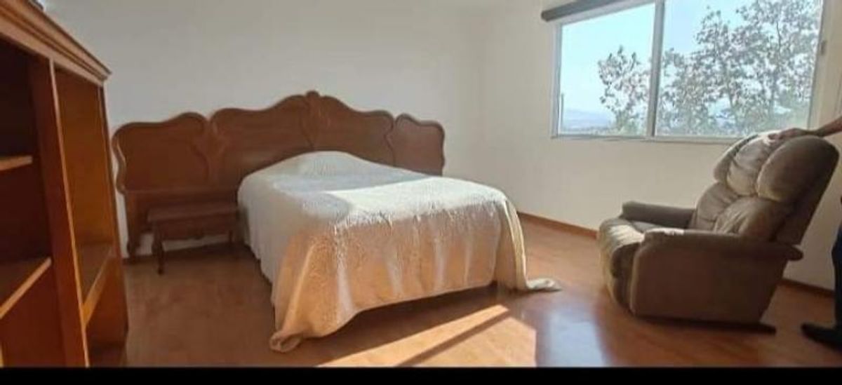 Fotografía de CASA EN VENTA EN LOMAS DEL TEC EN ESQUINA