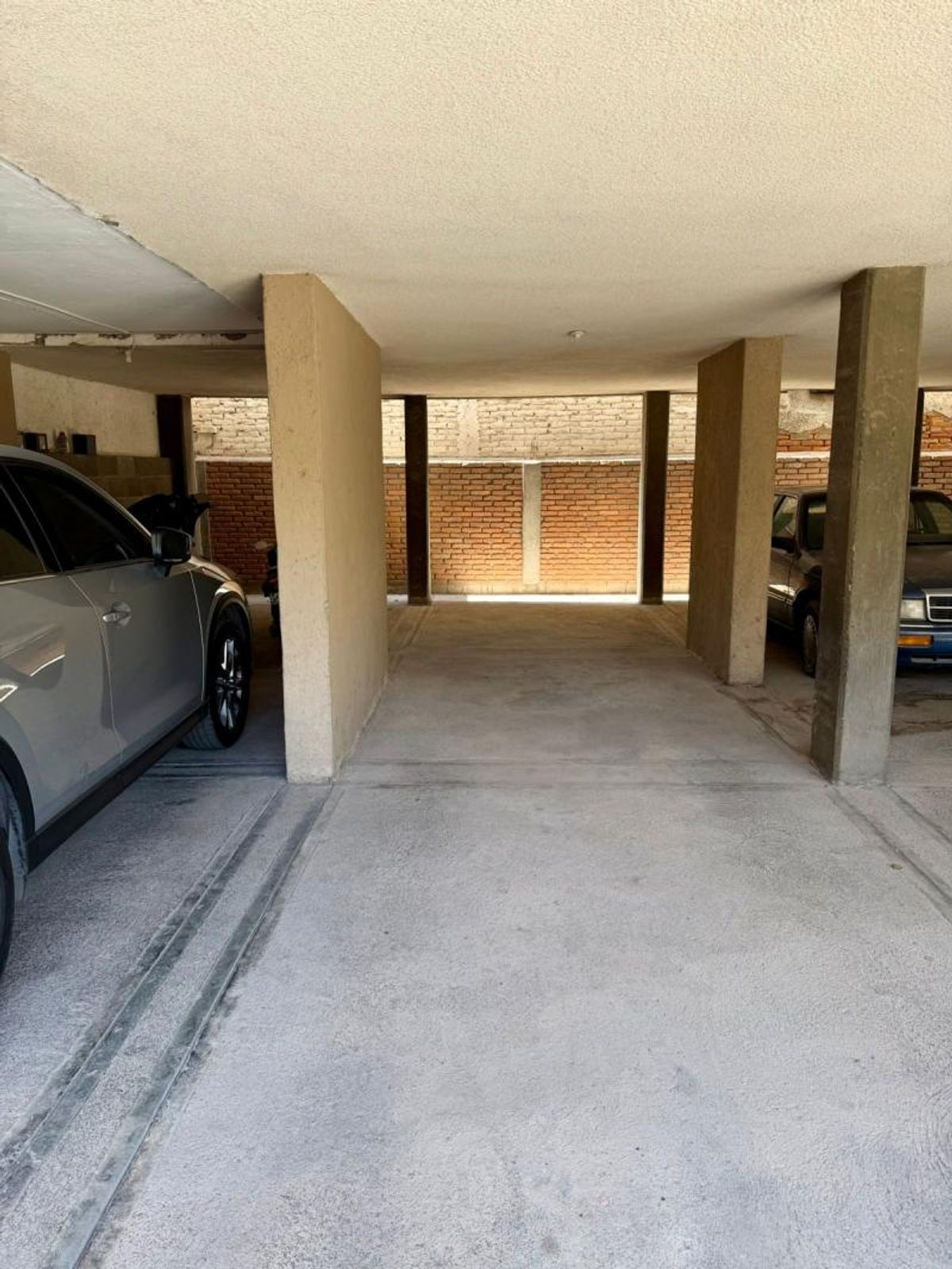 Fotografía de DEPARTAMENTO EN RENTA SOBRE AV CARRANZA EN TEQUIS
