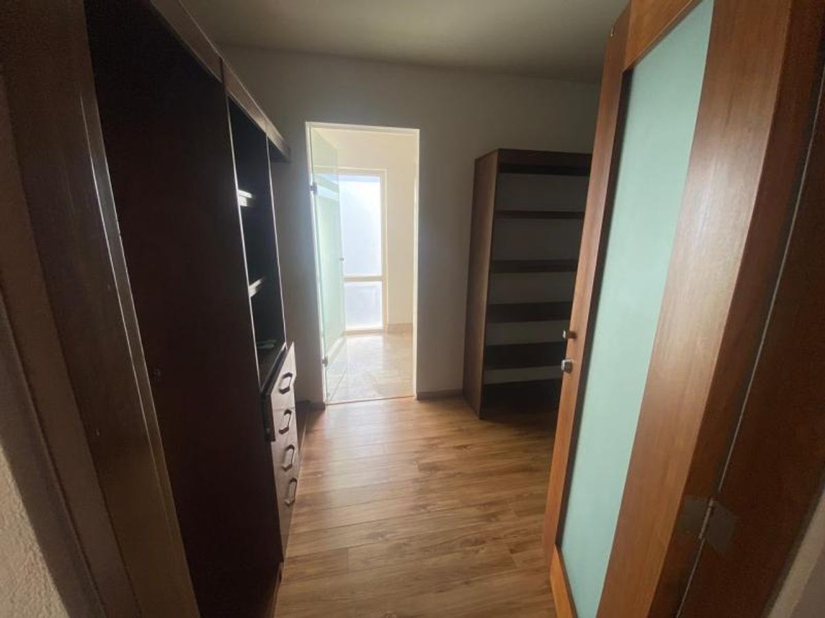 Fotografía de DEPARTAMENTO EN VENTA EN LA LOMA CLUB DE GOLF TORRE SONOMA