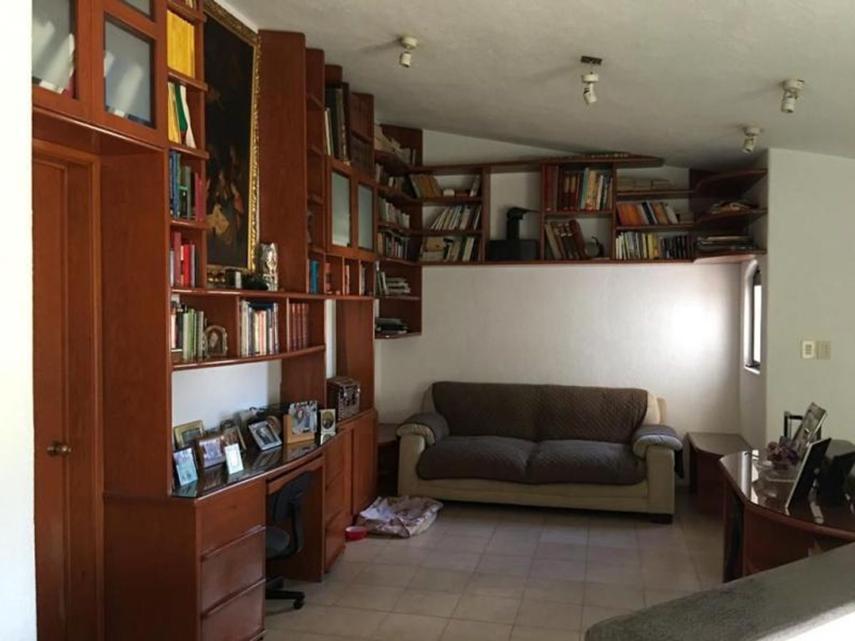 Fotografía de CASA EN VENTA EN PRIVADA HIMALAYA LOMAS 4A SECCION