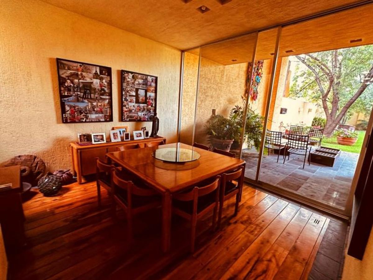 Fotografía de EXCELENTE CASA EN VENTA A UNA CUADRA DEL PARQUE DE MORALES
