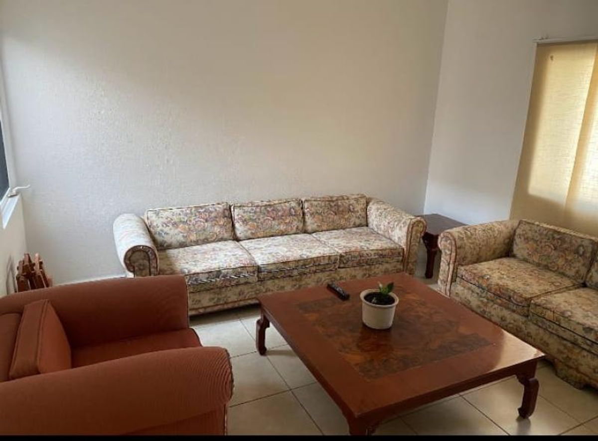 Fotografía de CASA EN VENTA EN LOMAS DEL TEC EN ESQUINA