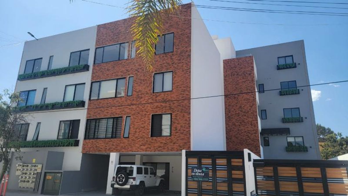 Fotografía de DEPARTAMENTO EN VENTAEN LOMAS 3 SECCION JUNTO AL RAQUET CLUB