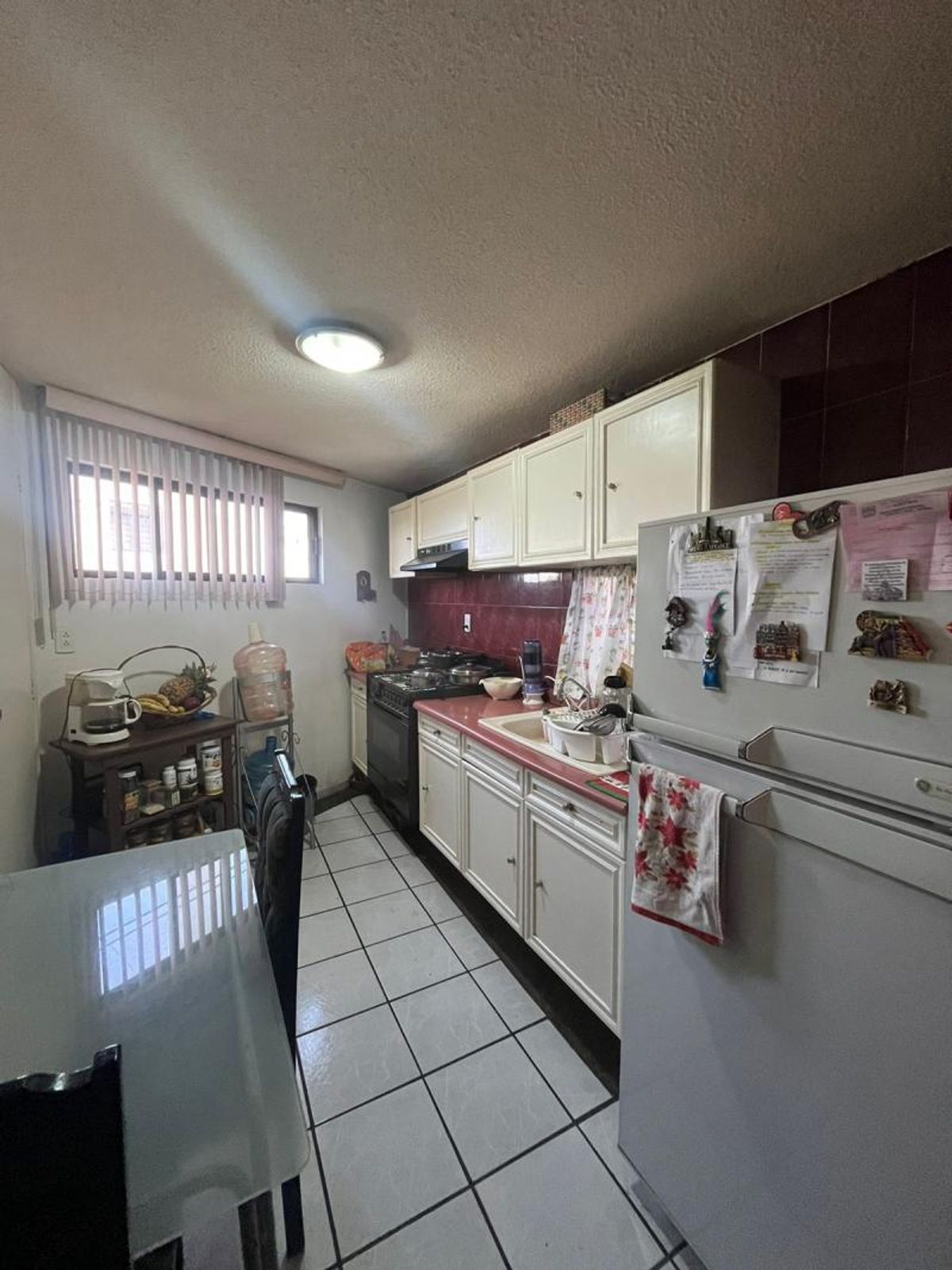 Fotografía de CASA EN VENTA EN LOMAS 4 SECCION EN ESQUINA