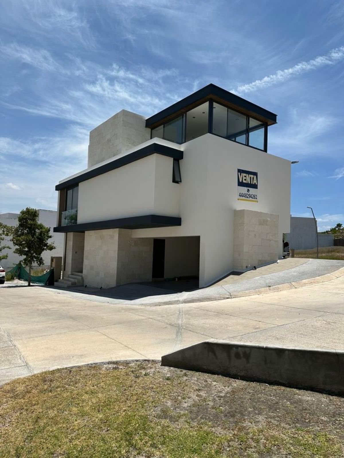 Fotografía de CASA EN VENTA EN ESQUINA
