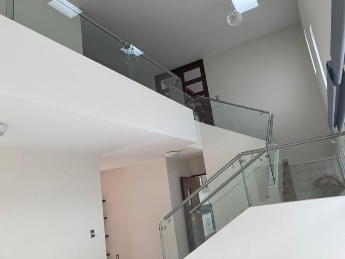 Fotografía de CASA EN VENTA EN CLUB DE GOLF CON VISTA INMEJORABLE