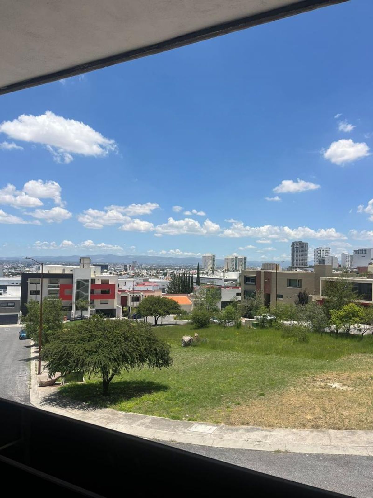 Fotografía de DEPARTAMENTOS EN RENTA EN LOMAS DEL TEC FRENTE AREA VERDE