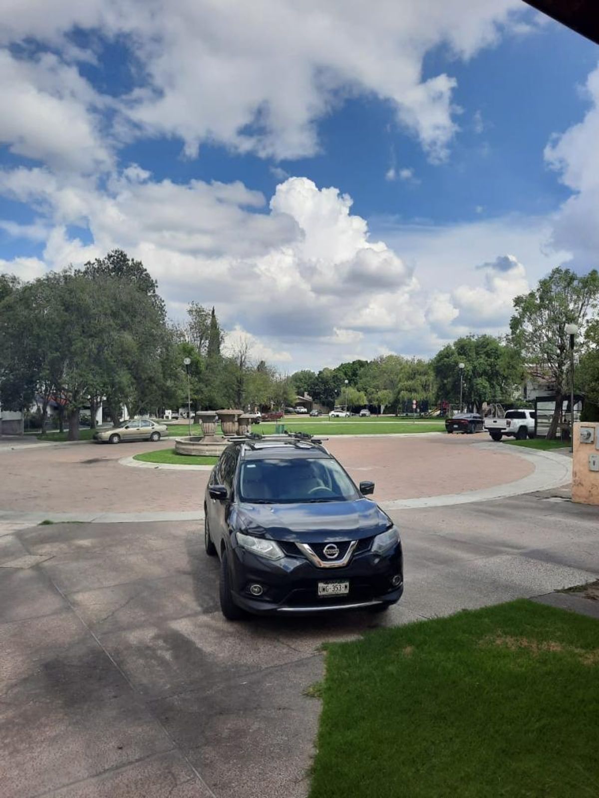 Fotografía de VENTA DE CASA EN PRIVADA Y ZONA DE LUJO EN LOMAS 3A SECCION