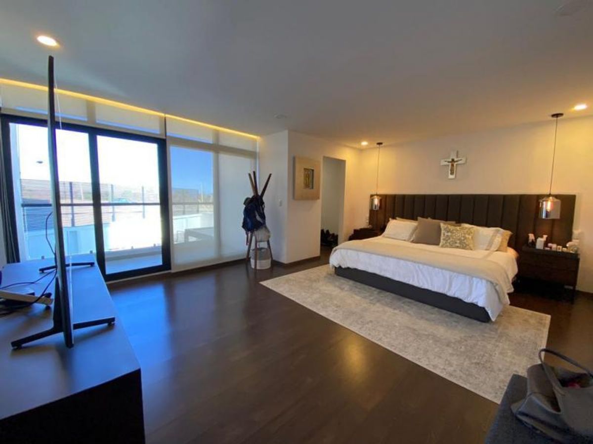 Fotografía de EXCELENTE DEPARTAMENTO EN VENTA FRENTA TANGAMANGA 1