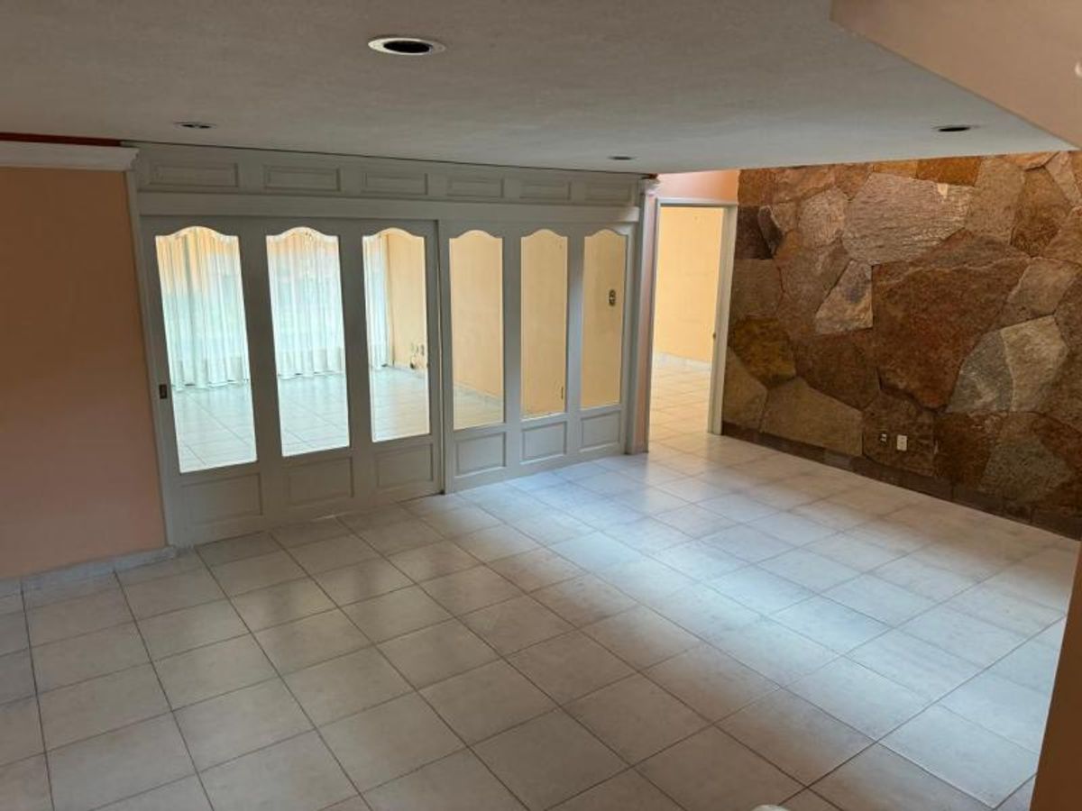 Fotografía de CASA EN VENTA EN LOMAS 4a CERCA DEL JARDIN DE SAN PATRICIO
