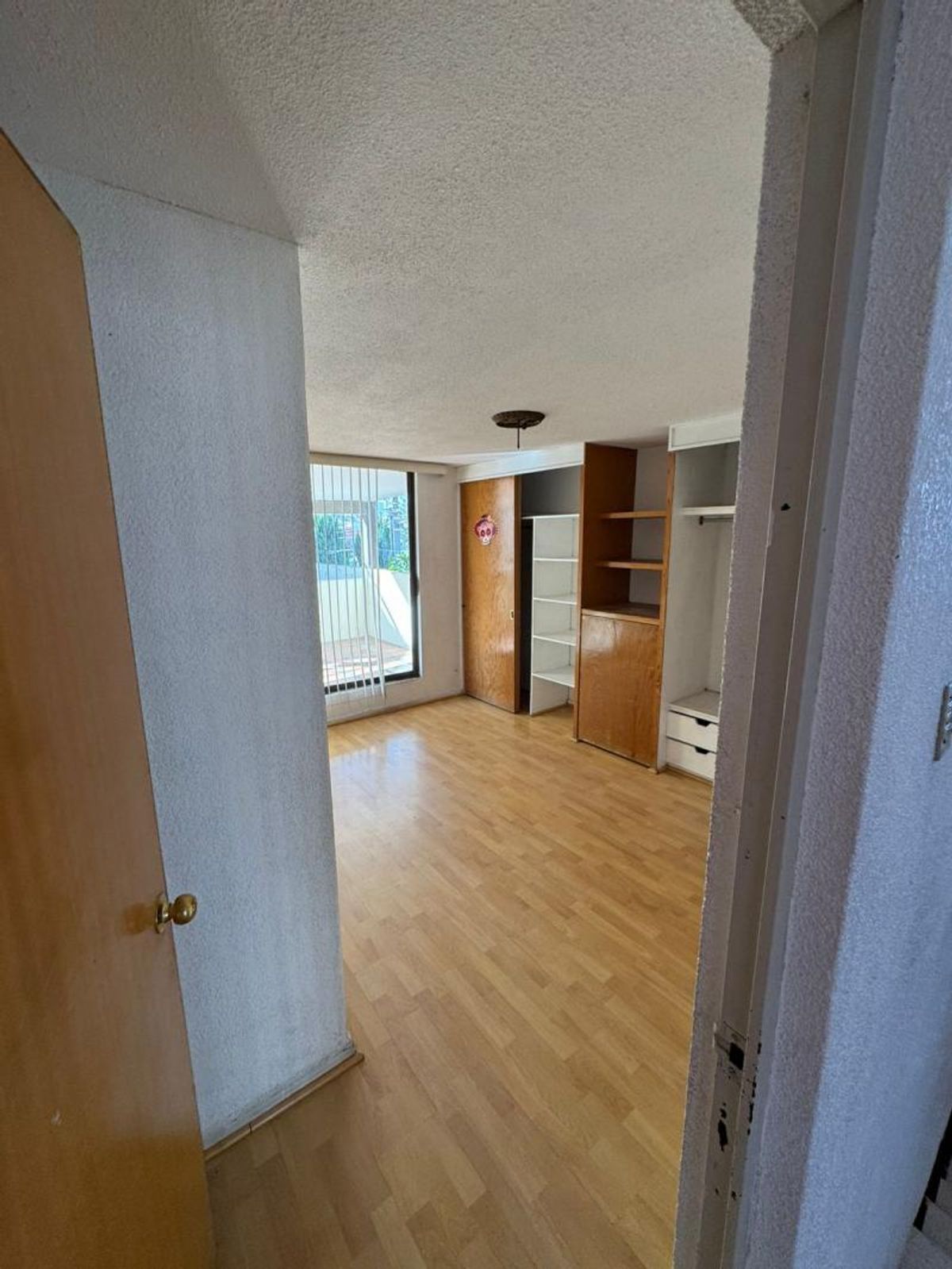 Fotografía de CASA EN VENTA EN ESQUINA EN COLONIA VIRREYES