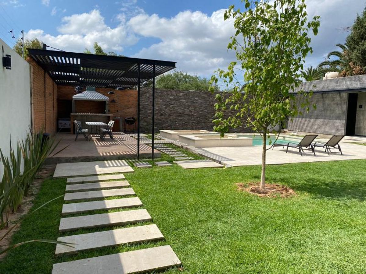 Fotografía de EXCELENTE JARDIN PARA EVENTOS EN VENTA