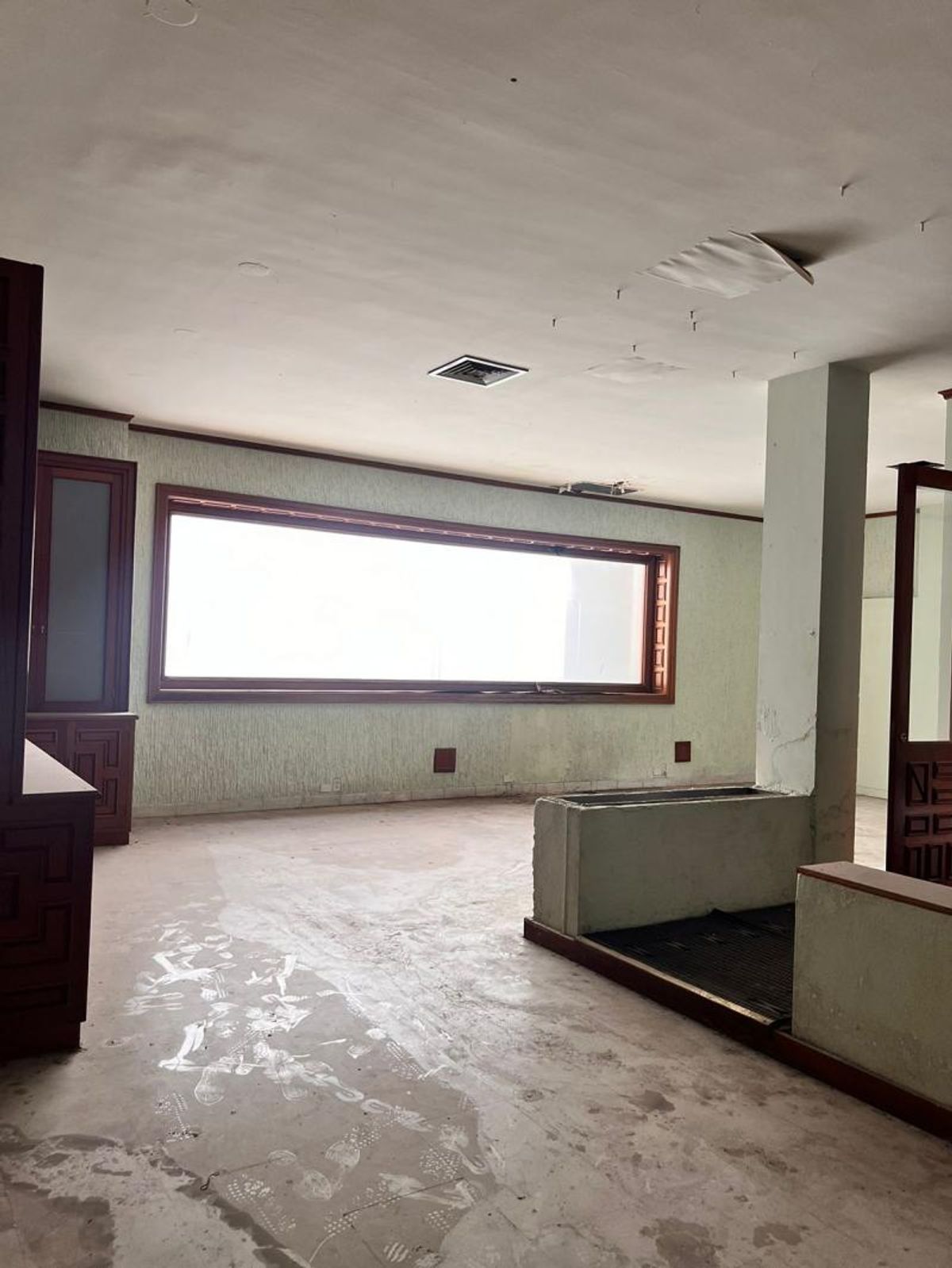Fotografía de BODEGA EN VENTA EN ZONA CENTRO FRENTE A LA ALAMEDA IDEAL PARA HOTEL, UNIVERSIDAD, ESCUELA 