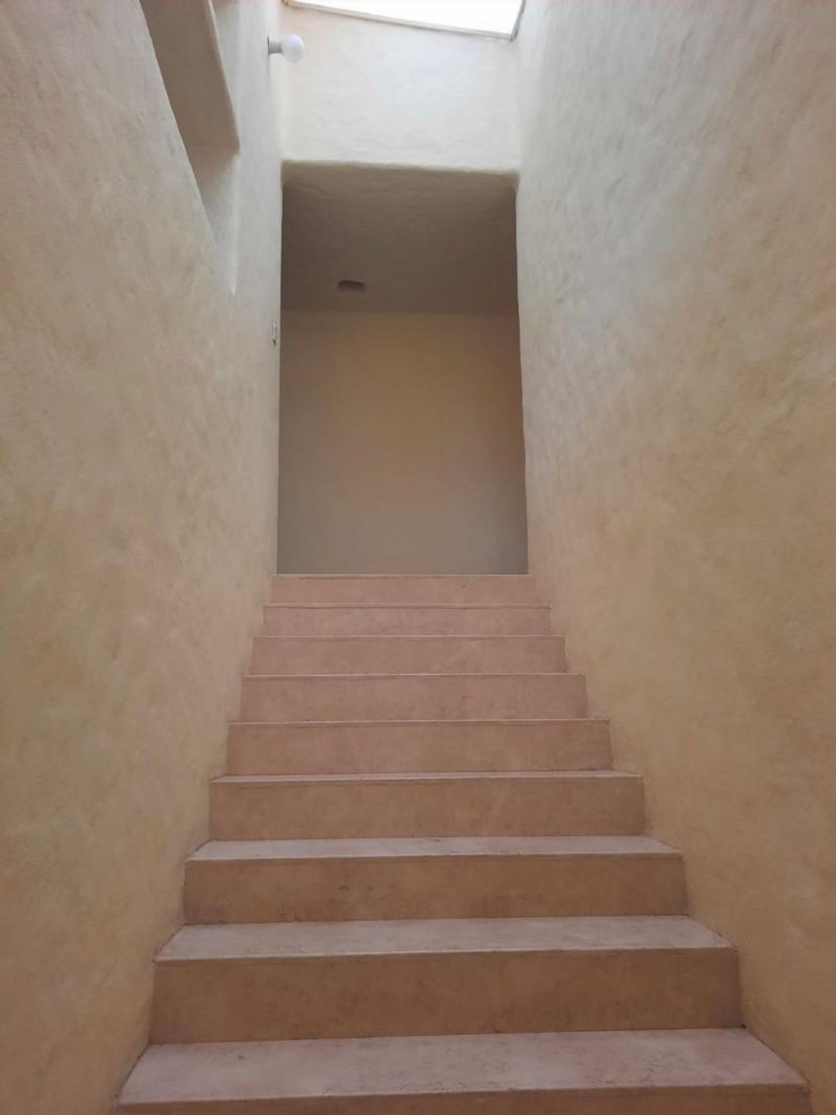 Fotografía de VENTA DE CASA EN PRIVADA Y ZONA DE LUJO EN LOMAS 3A SECCION