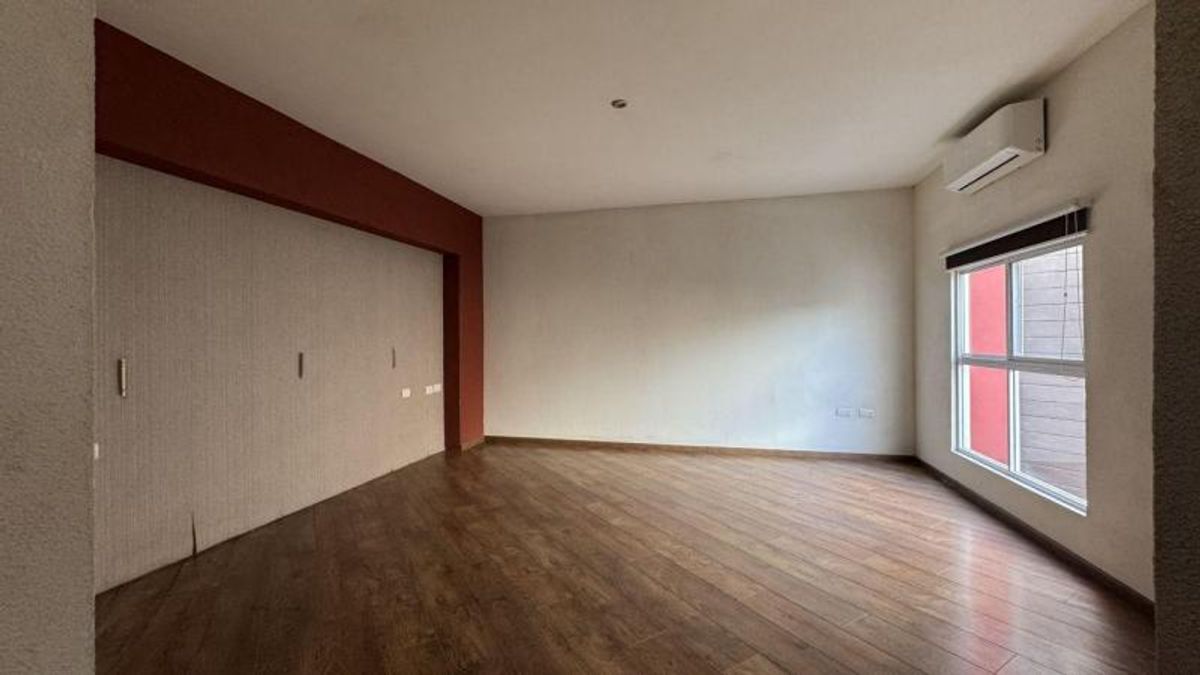 Fotografía de CASA EN VENTA EN BALCONES DEL VALLE