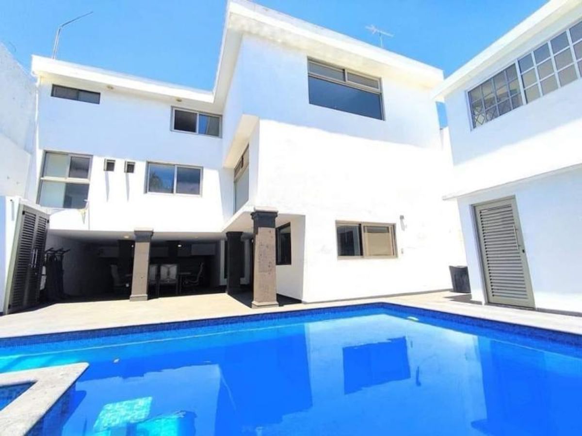 Fotografía de CASA EN VENTA EN FRACCIONAMIENTO TANGAMANGA