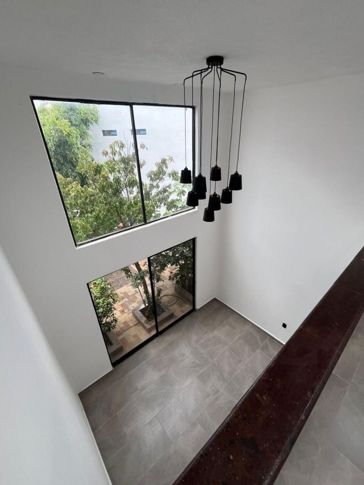 Fotografía de CASA EN VENTA EN LOMAS DEL TEC RECIEN REMODELADA