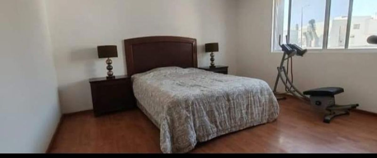 Fotografía de CASA EN VENTA EN LOMAS DEL TEC EN ESQUINA