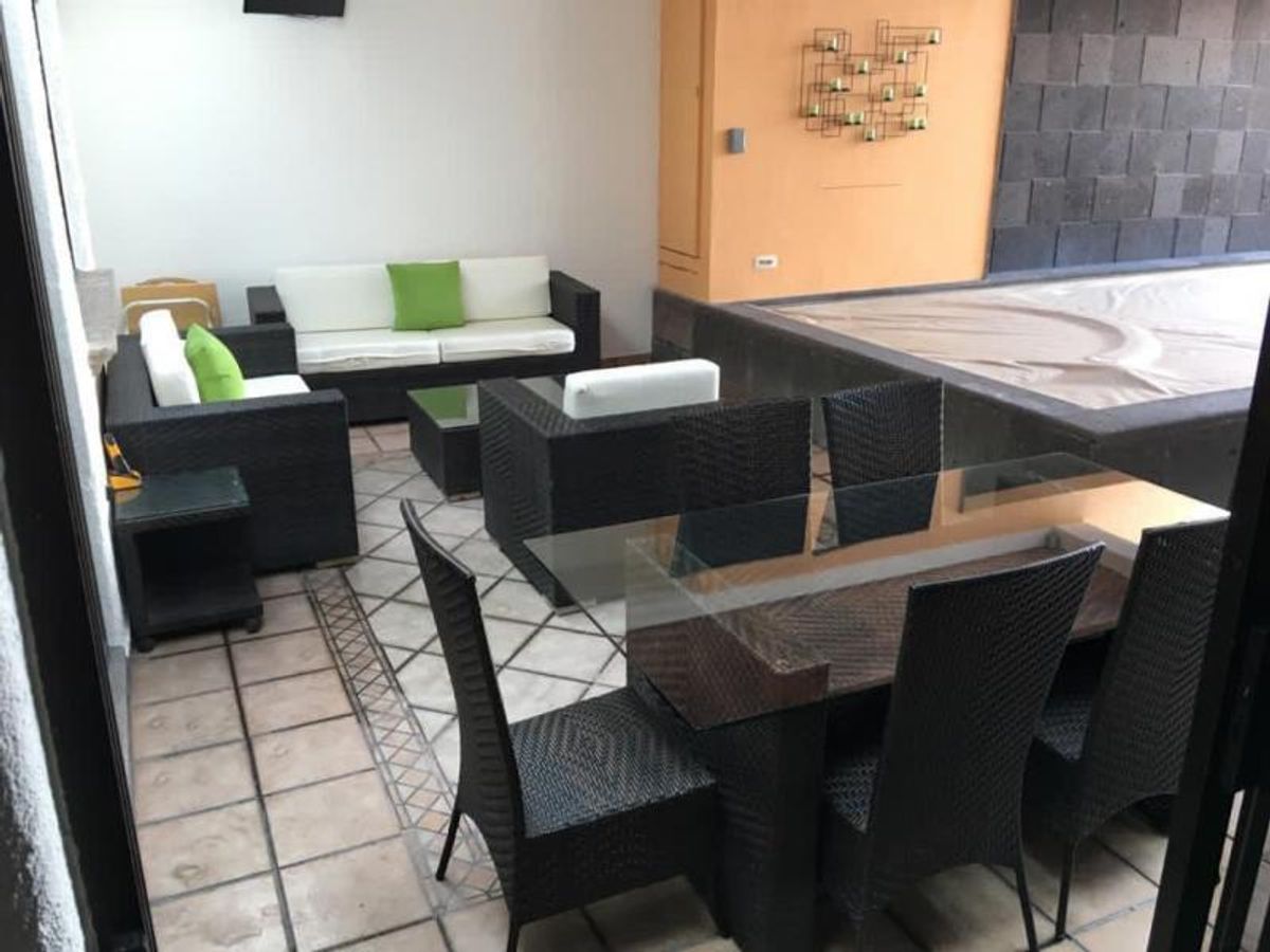 Fotografía de CASA EN VENTA EN PRIVADA HIMALAYA LOMAS 4A SECCION