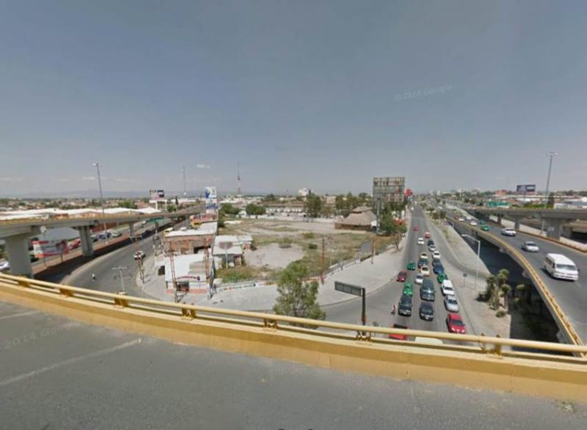 Fotografía de RENTA DE TERRENO COMERCIAL A 5 MINUTOS DEL CENTRO,DE LA ZONA INDUSTRIAL Y AEROPUERTO