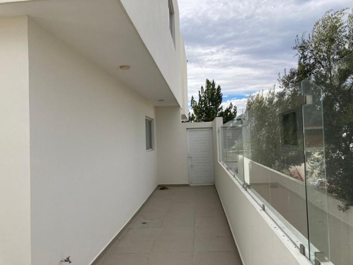 Fotografía de CASA EN VENTA EN CLUB DE GOLF CON VISTA INMEJORABLE