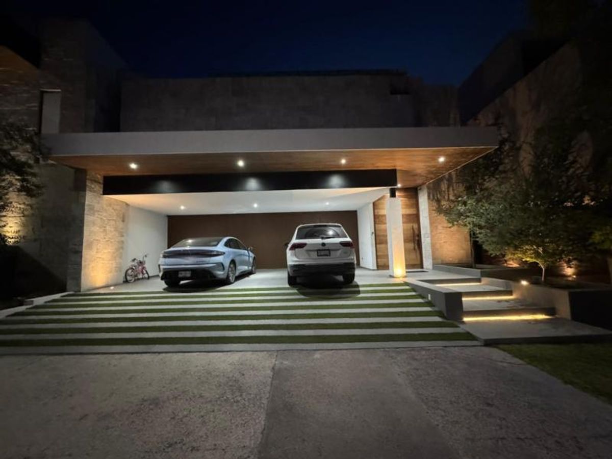 Fotografía de CASA EN VENTA EN CERRADA DEL PEDREGAL