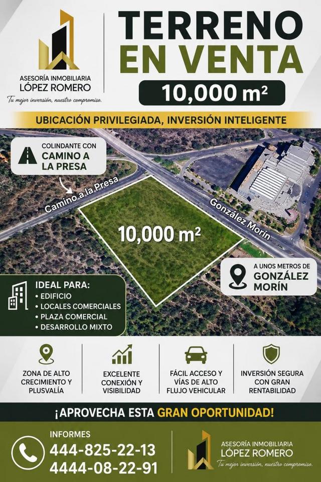 Vista aérea de un terreno verde delimitado junto a avenidas pavimentadas y zonas arboladas