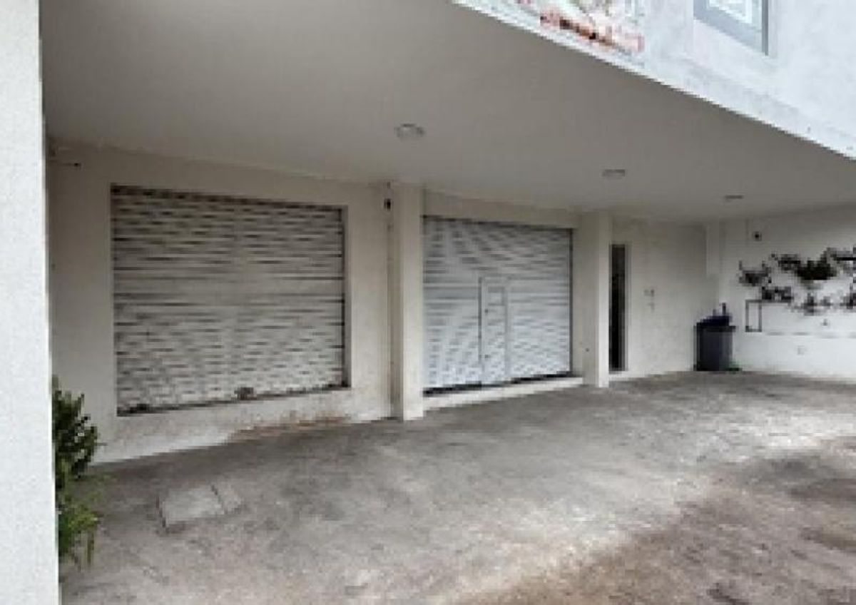 Fotografía de VENTA DE OFICINAS Y DOS LOCALES