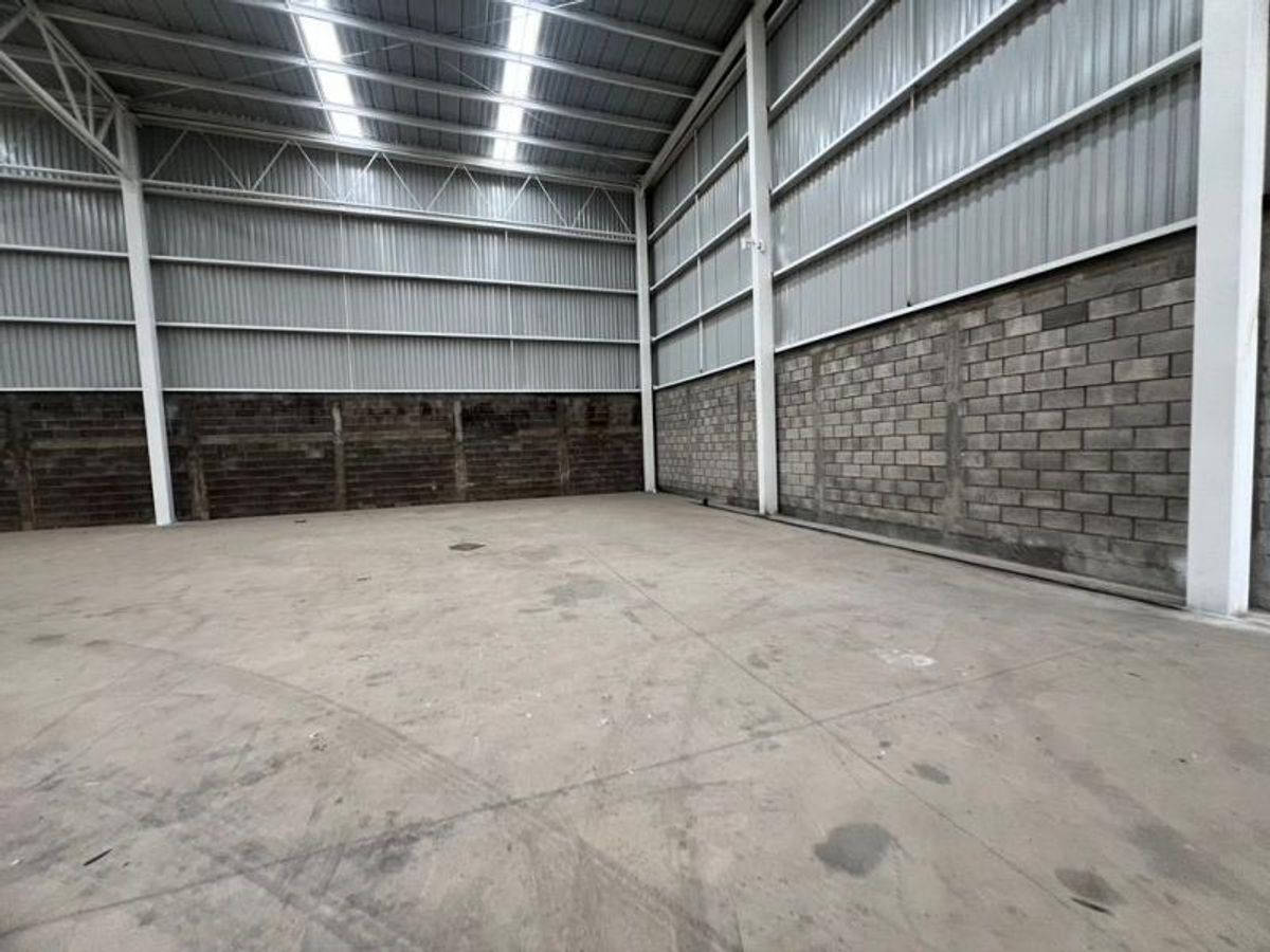 Fotografía de BODEGA EN RENTA CON EXCELENTE UBICACION EN PERIFERICO NORTE