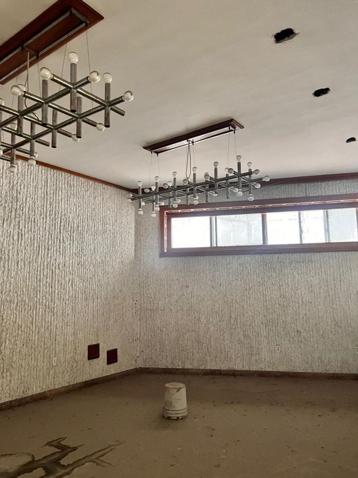 Fotografía de BODEGA EN VENTA EN ZONA CENTRO FRENTE A LA ALAMEDA IDEAL PARA HOTEL, UNIVERSIDAD, ESCUELA 