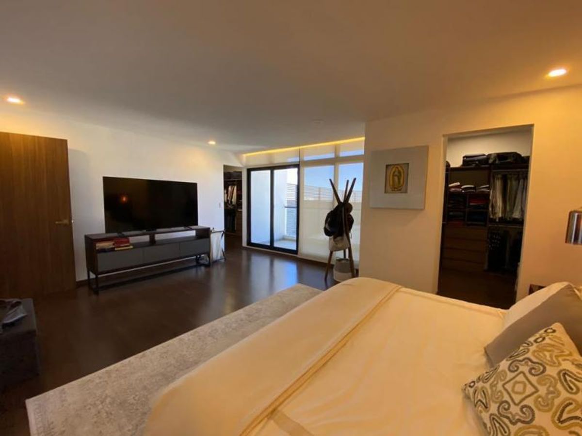 Fotografía de EXCELENTE DEPARTAMENTO EN VENTA FRENTA TANGAMANGA 1